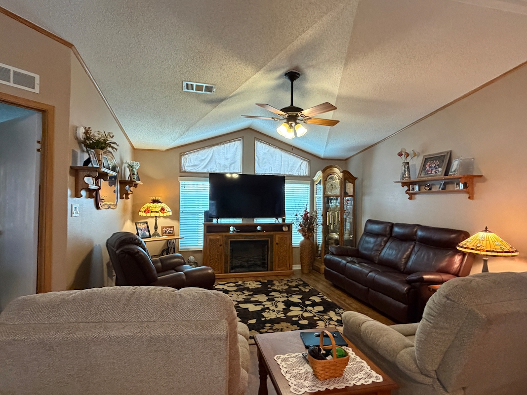 LAK Lake Juliana Landings