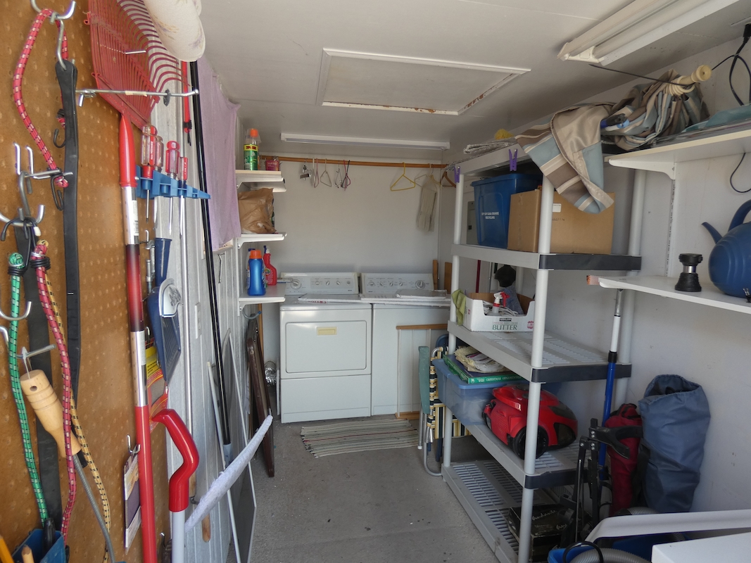 PCK Palm Creek Resort & Residences