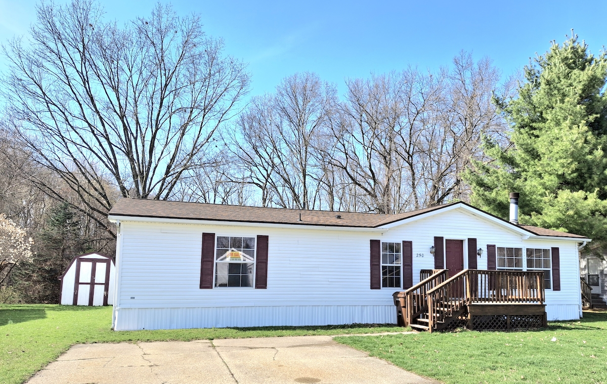 HIC Hickory Hills Village