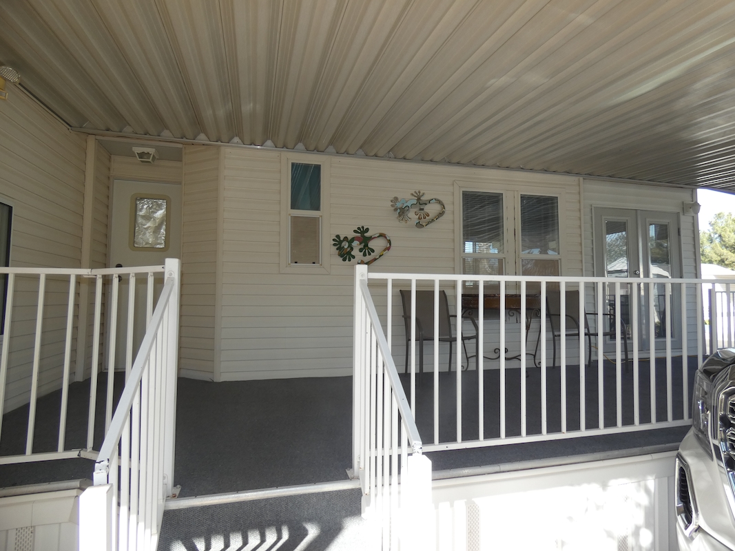 PCK Palm Creek Resort & Residences