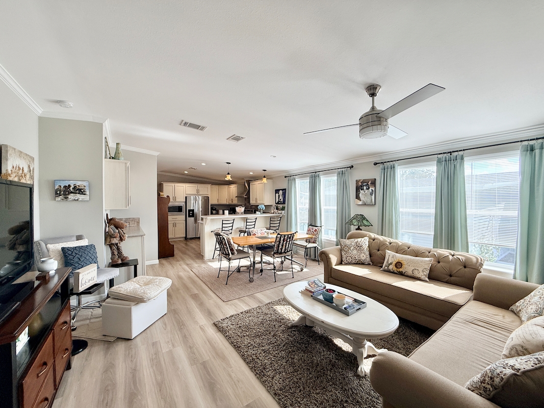 WDC Woodlands at Church Lake