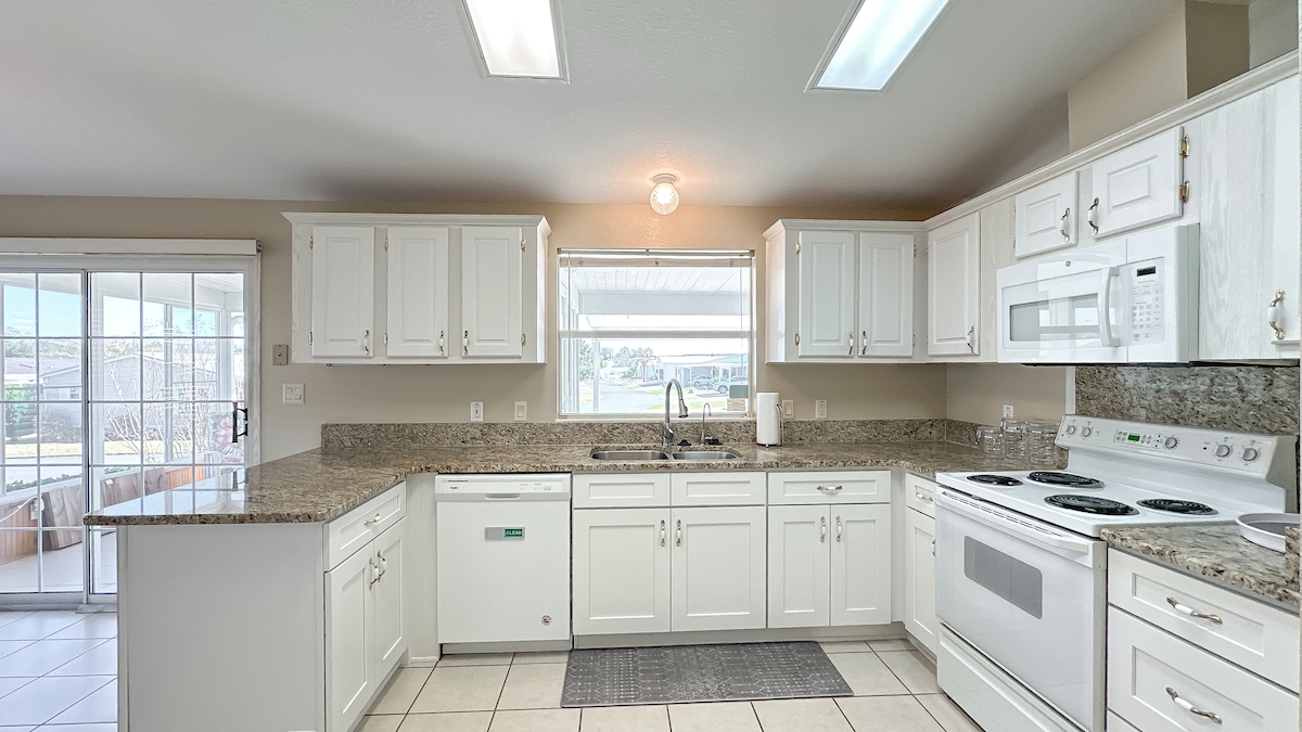 WAT Water Oak Country Club Estates