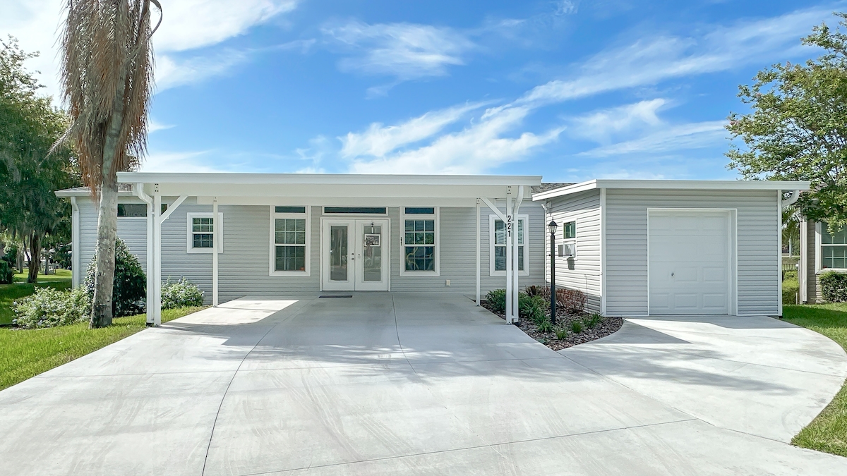 WAT Water Oak Country Club Estates