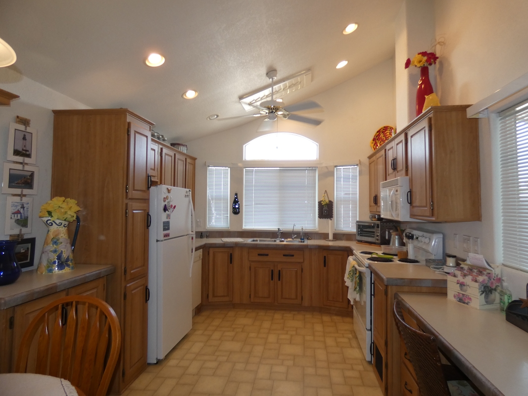 PCK Palm Creek Resort & Residences