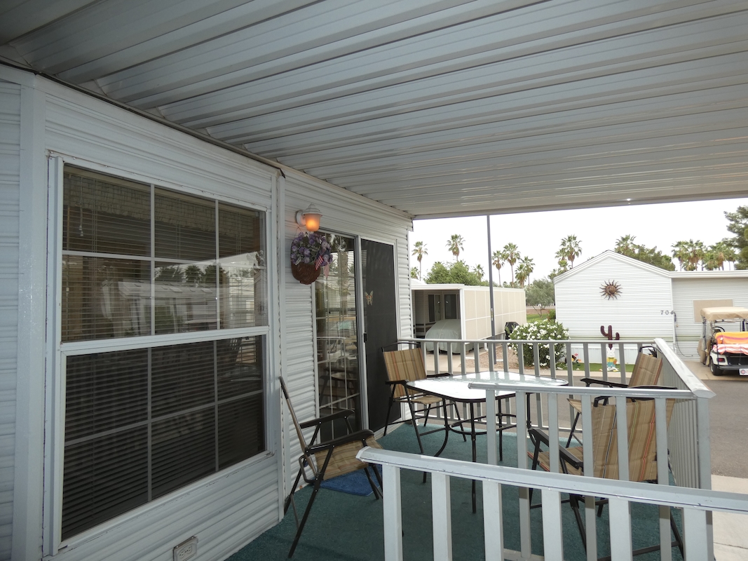 PCK Palm Creek Resort & Residences