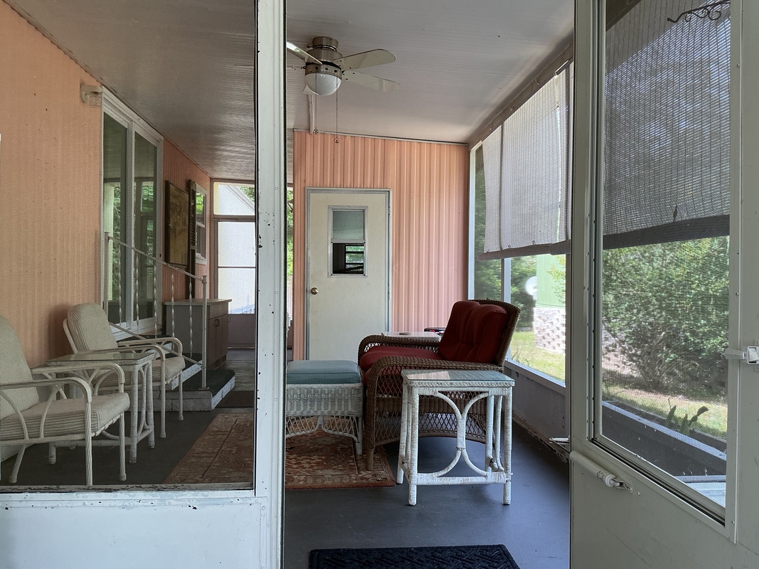 SRV Shady Road Villas