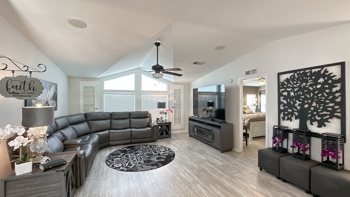 WAT Water Oak Country Club Estates