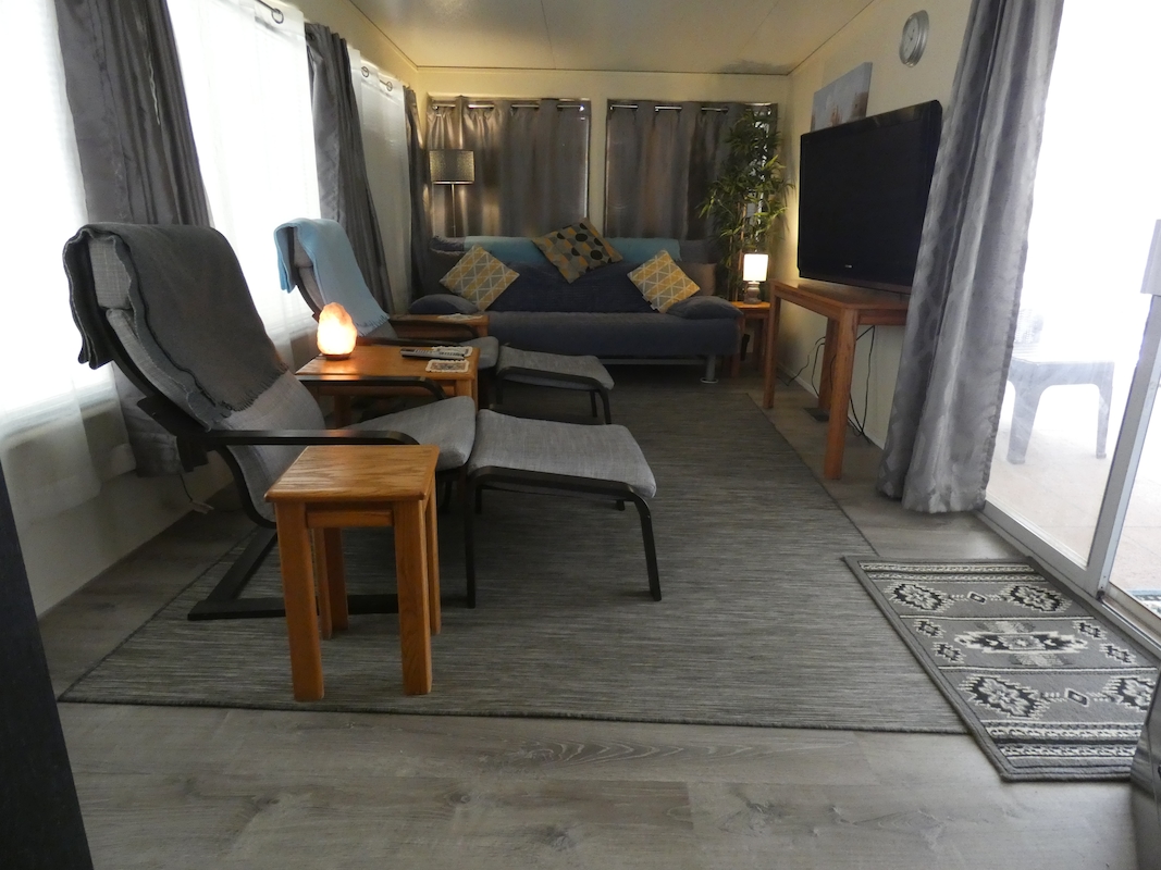 PCK Palm Creek Resort & Residences