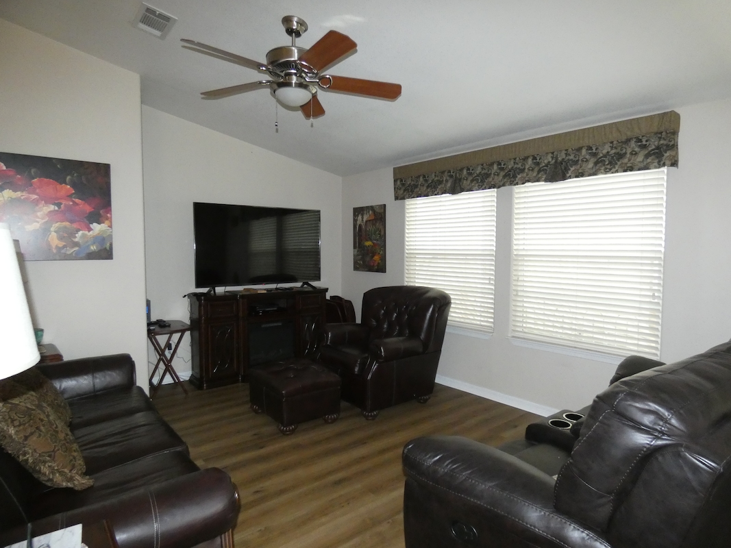 PCK Palm Creek Resort & Residences