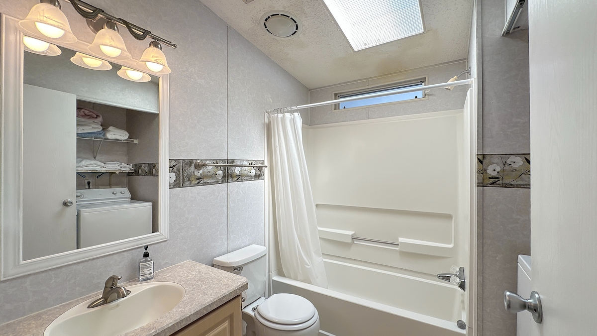 WAT Water Oak Country Club Estates