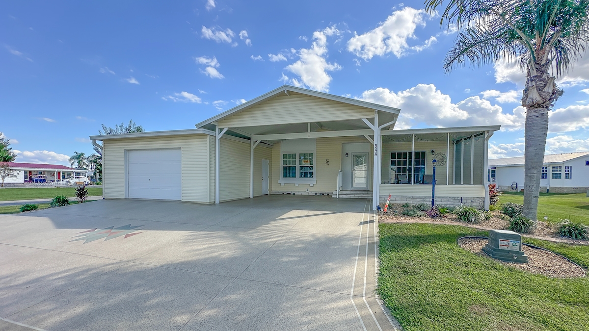 WAT Water Oak Country Club Estates
