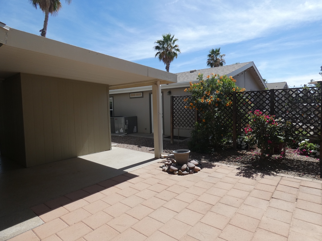 PCK Palm Creek Resort & Residences