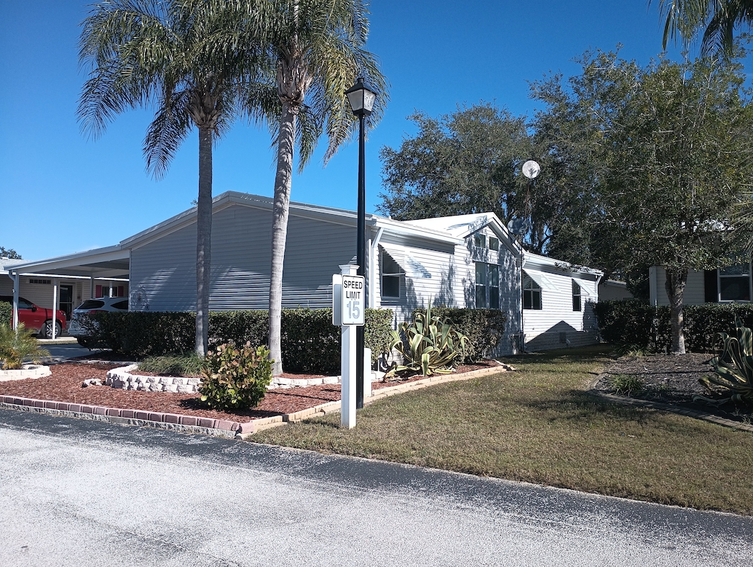 SPS Southport Springs Golf & Country Club