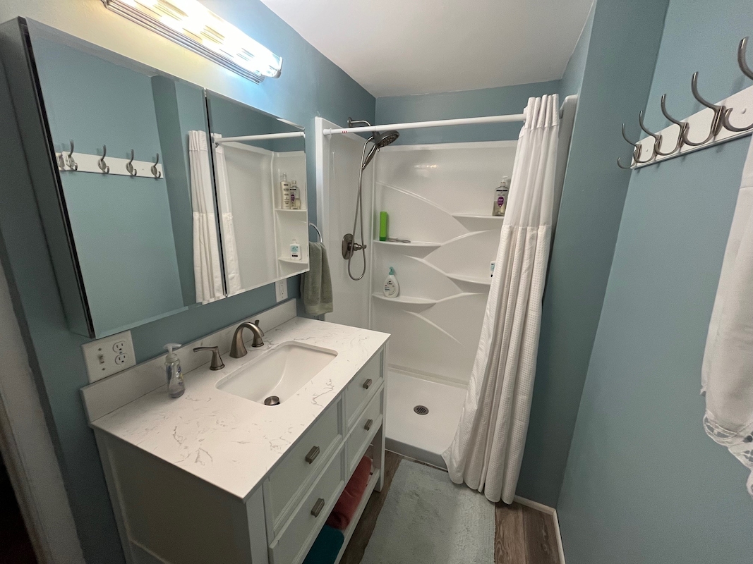 SAR Saralake Estates