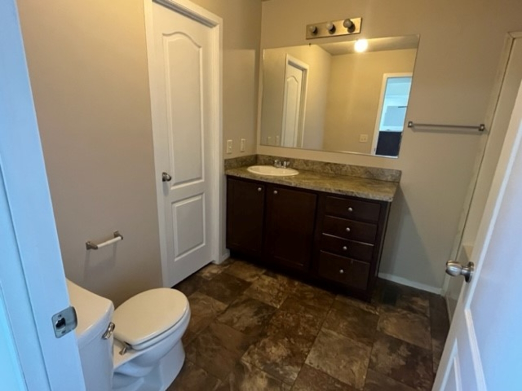 FIS Fisherman's Cove