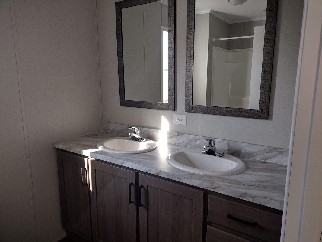 COB Cobus Green