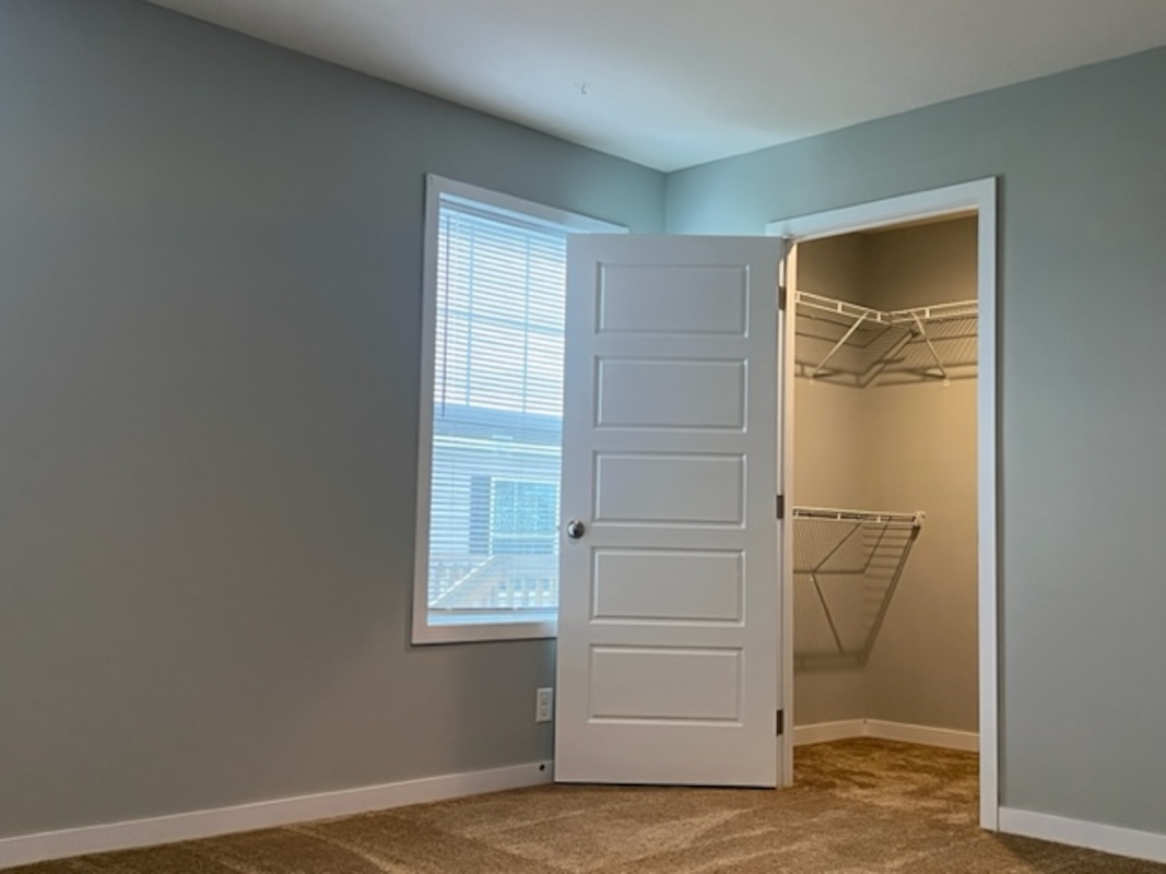 CAR Carrington Pointe