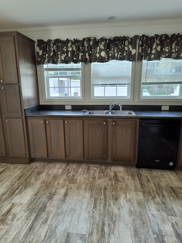 SRV Shady Road Villas