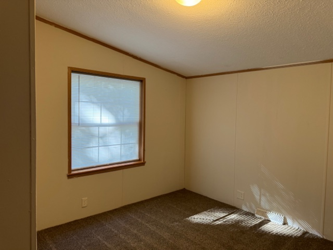 HLL Hawaiian Gardens/Holly Village