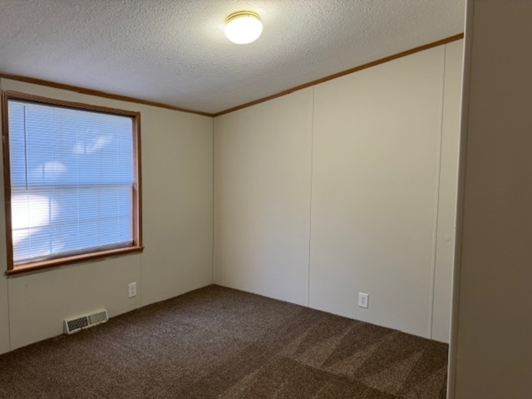 HLL Hawaiian Gardens/Holly Village