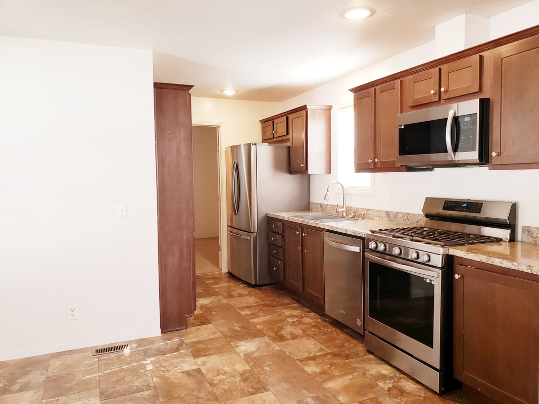 HIC Hickory Hills Village