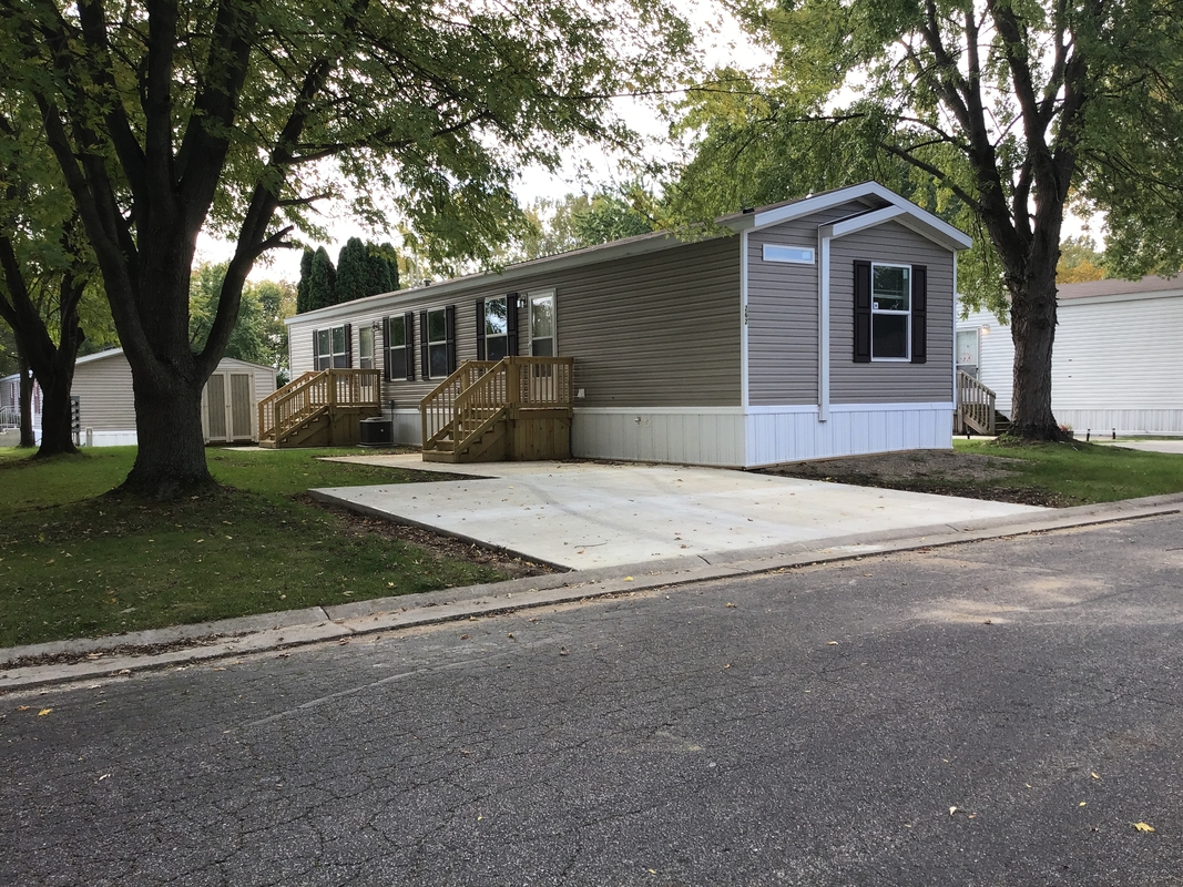 Home Sales BRO Brookside Manor 262 Brookside Manor , Goshen, Indiana