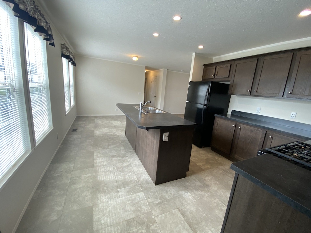 FIS Fisherman's Cove