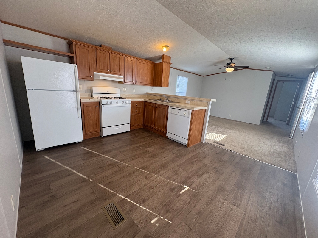 CAR Carrington Pointe