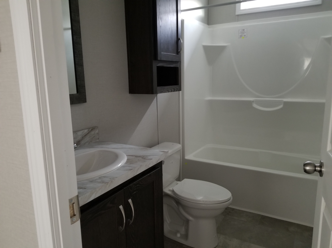 KNO Knollwood Estates