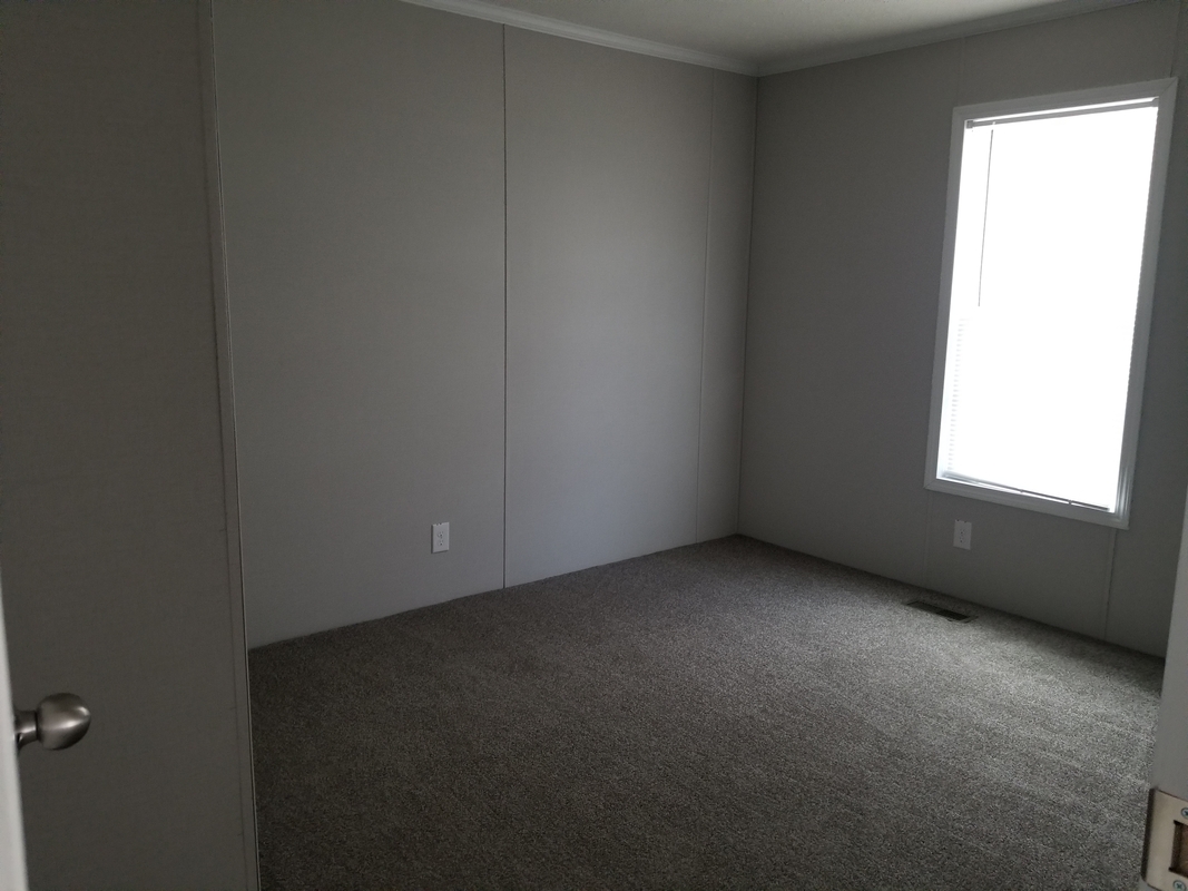 KNO Knollwood Estates