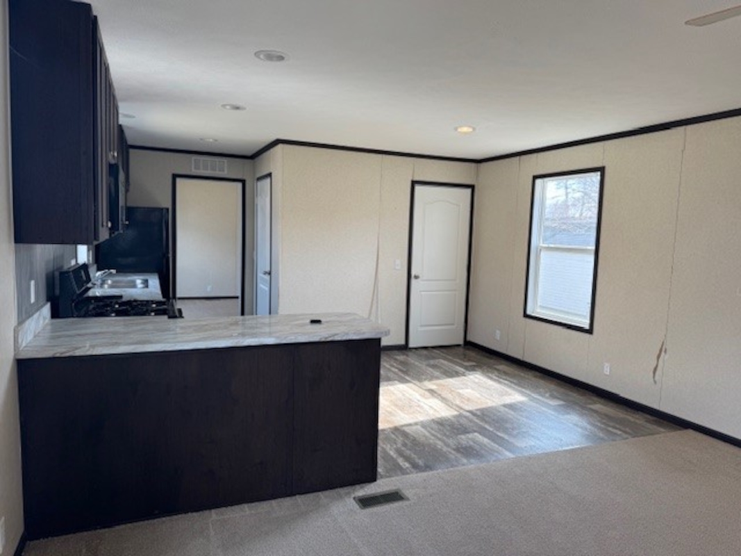 HLL Hawaiian Gardens/Holly Village