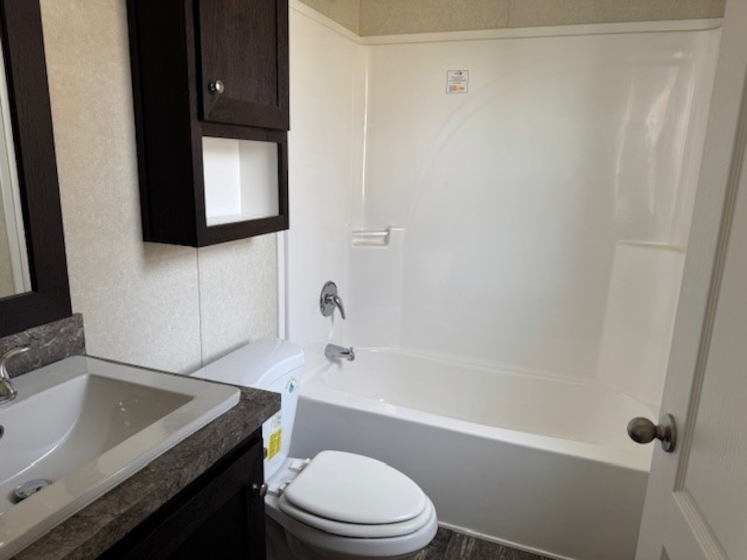 HLL Hawaiian Gardens/Holly Village