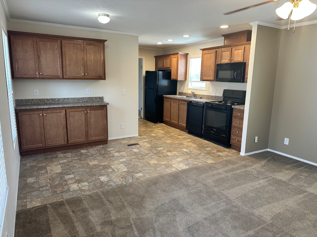 HLL Hawaiian Gardens/Holly Village