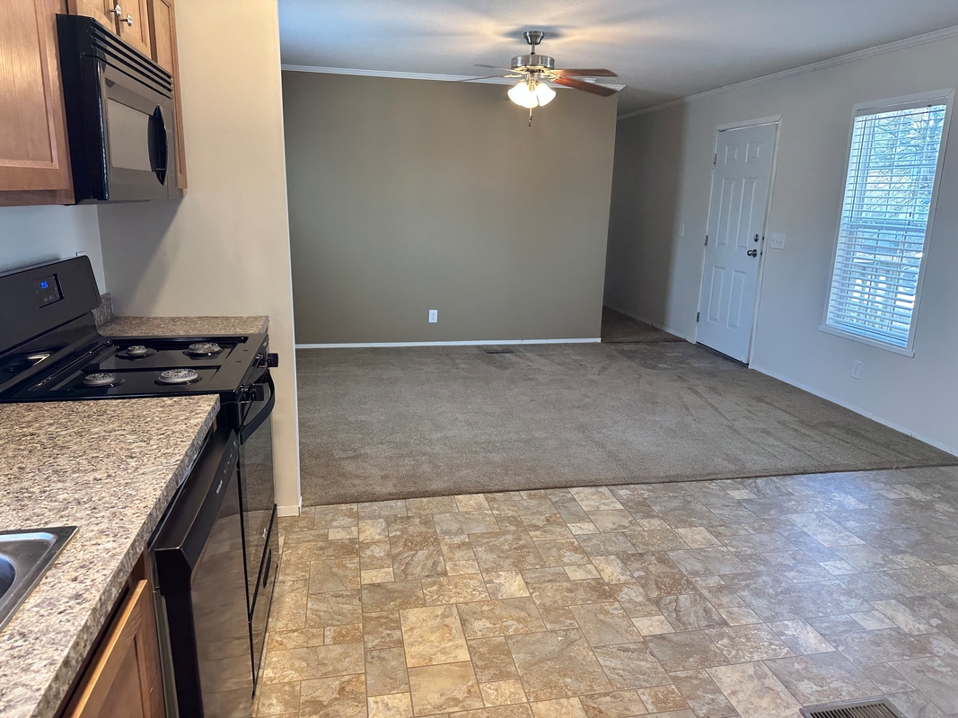 HLL Hawaiian Gardens/Holly Village