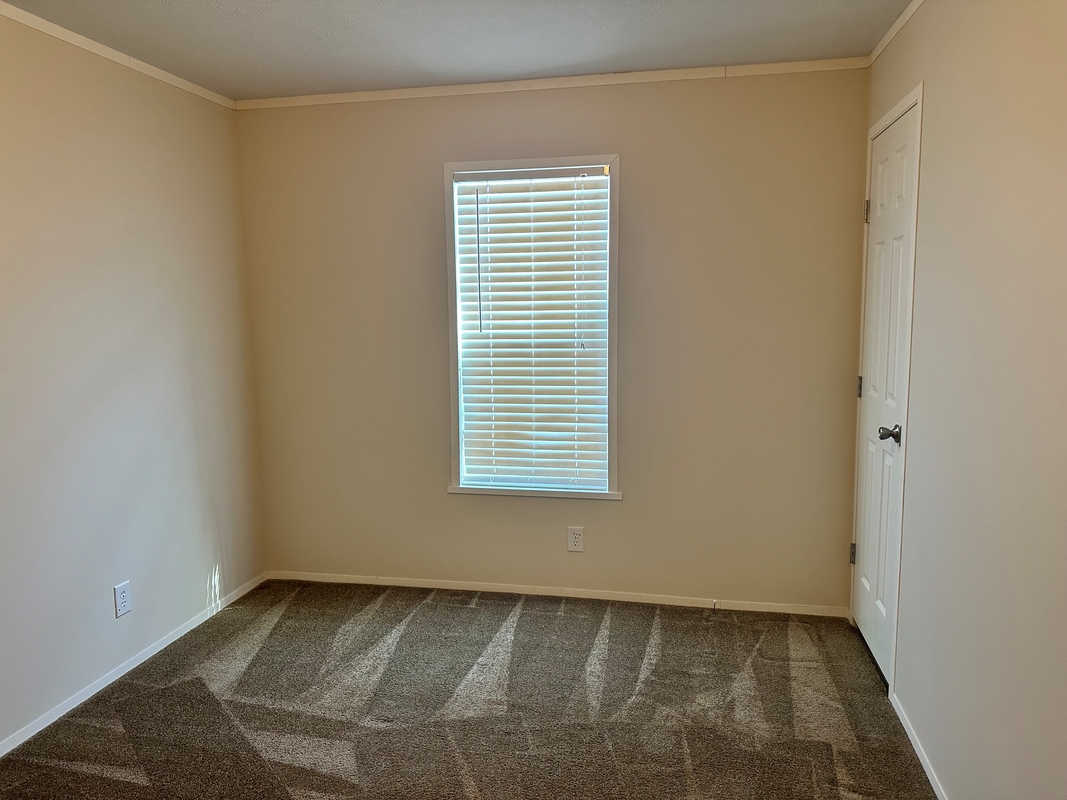HLL Hawaiian Gardens/Holly Village