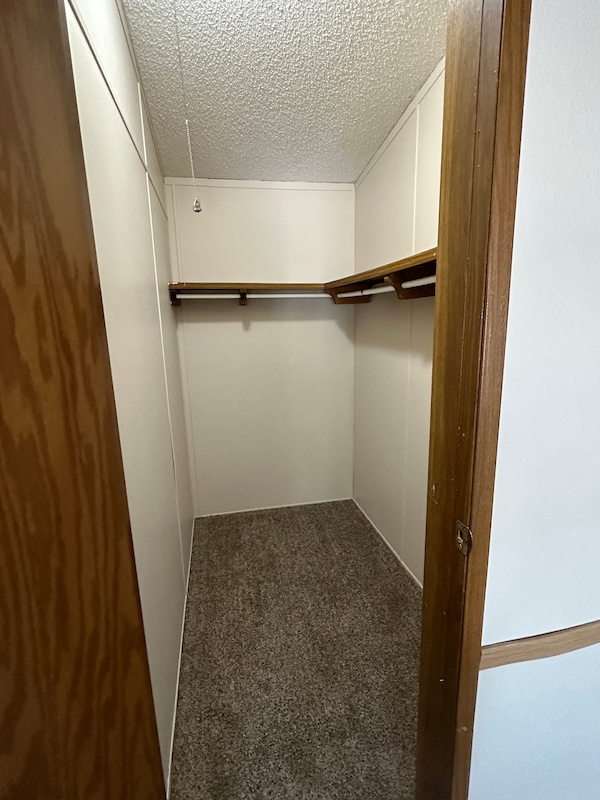 KEN Kensington Meadows