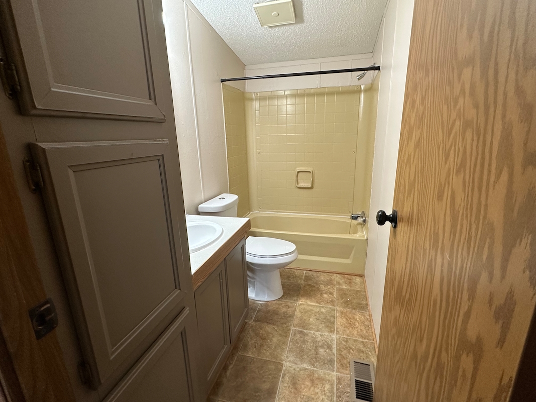 KEN Kensington Meadows