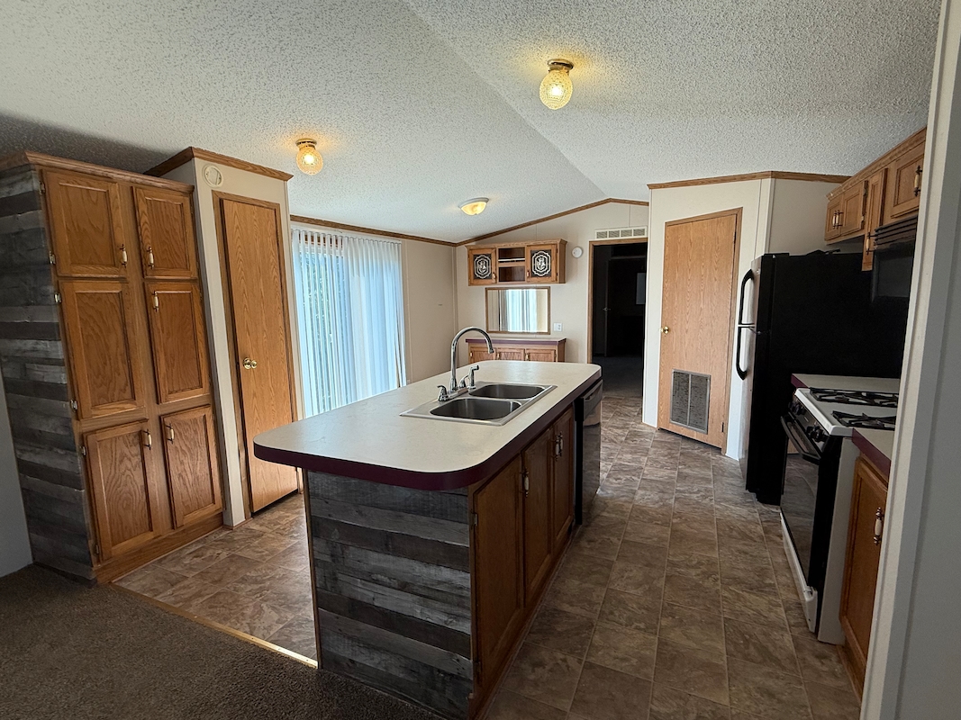 KEN Kensington Meadows