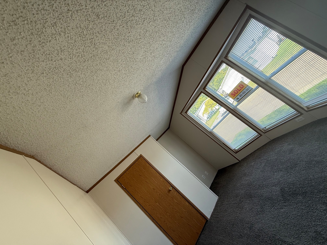 KEN Kensington Meadows