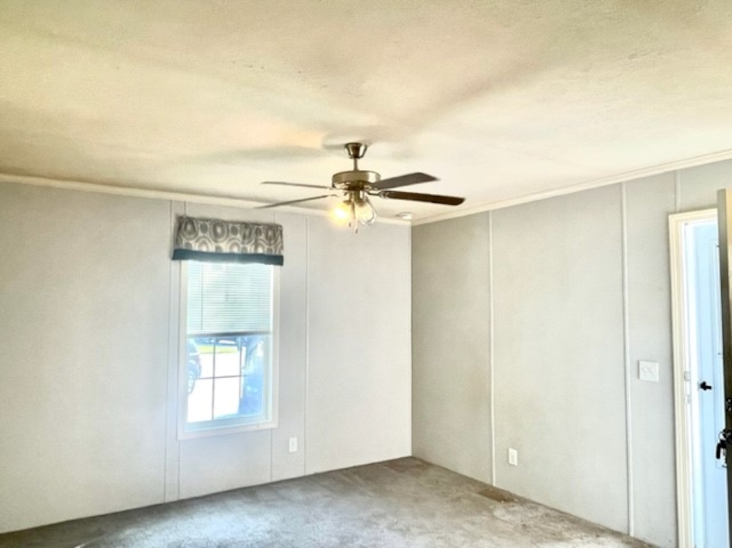 HLL Hawaiian Gardens/Holly Village