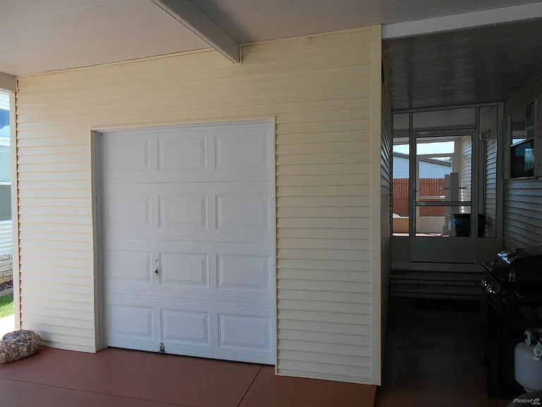 SPS Southport Springs Golf & Country Club