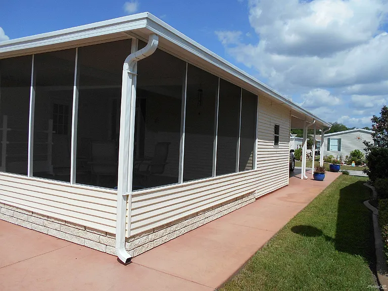 SPS Southport Springs Golf & Country Club