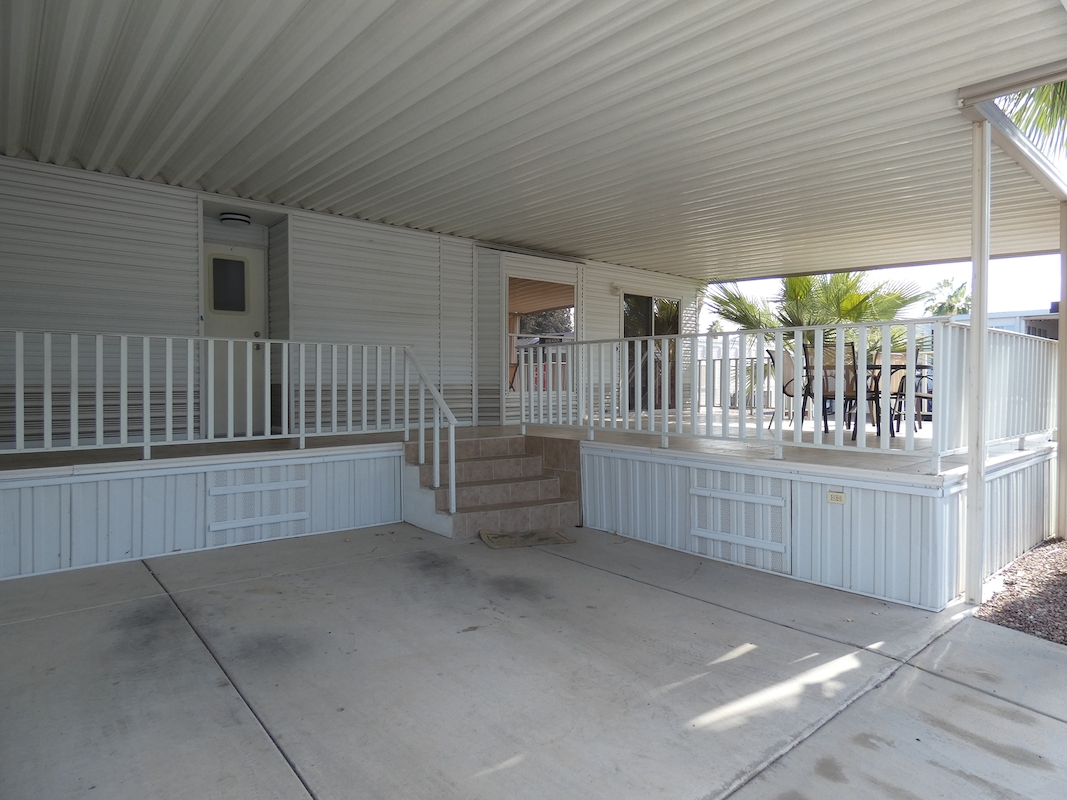 PCK Palm Creek Resort & Residences