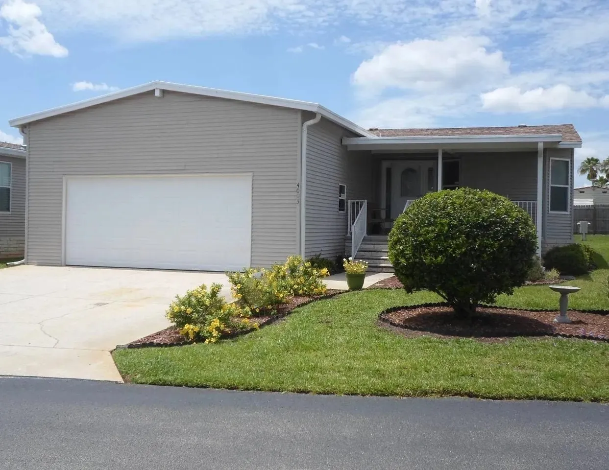 SPS Southport Springs Golf & Country Club