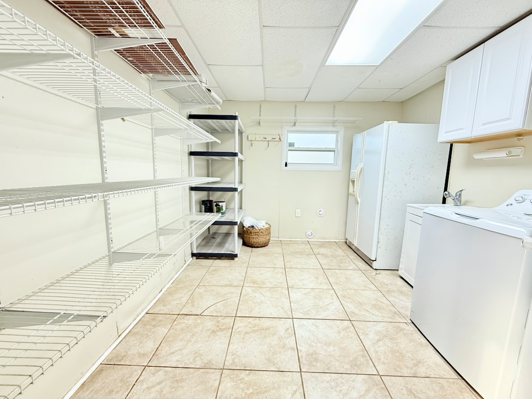 CIW Colony In The Wood