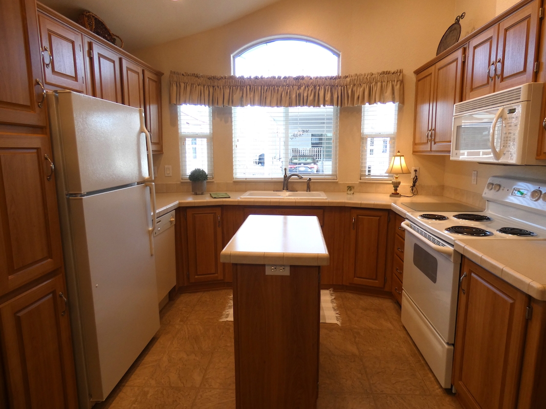 PCK Palm Creek Resort & Residences