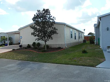 SPS Southport Springs Golf & Country Club