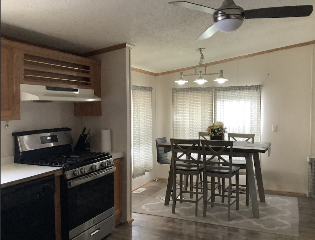 DUT Dutton Mill Village