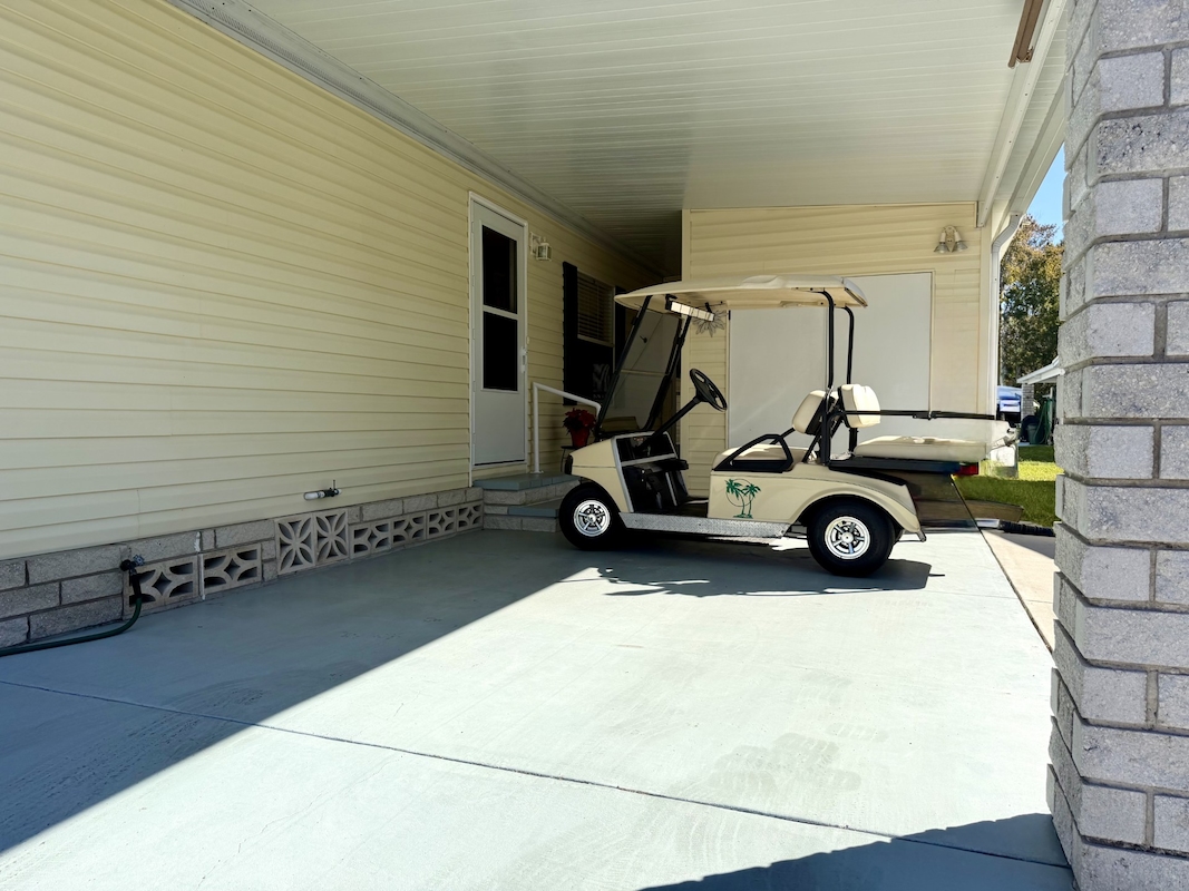 HAT The Hamptons Golf & Country Club