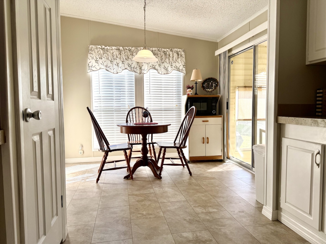 HAT The Hamptons Golf & Country Club